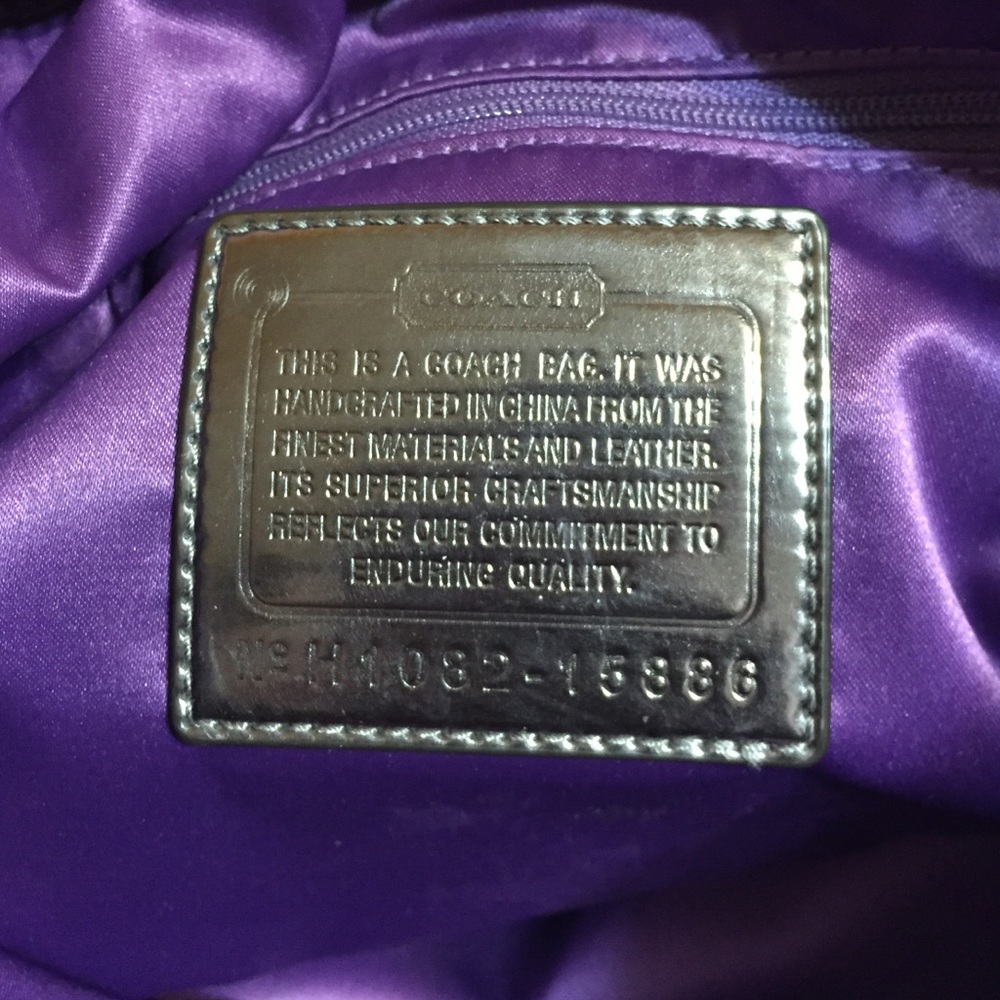 Coach purse - Picture 3 of 4